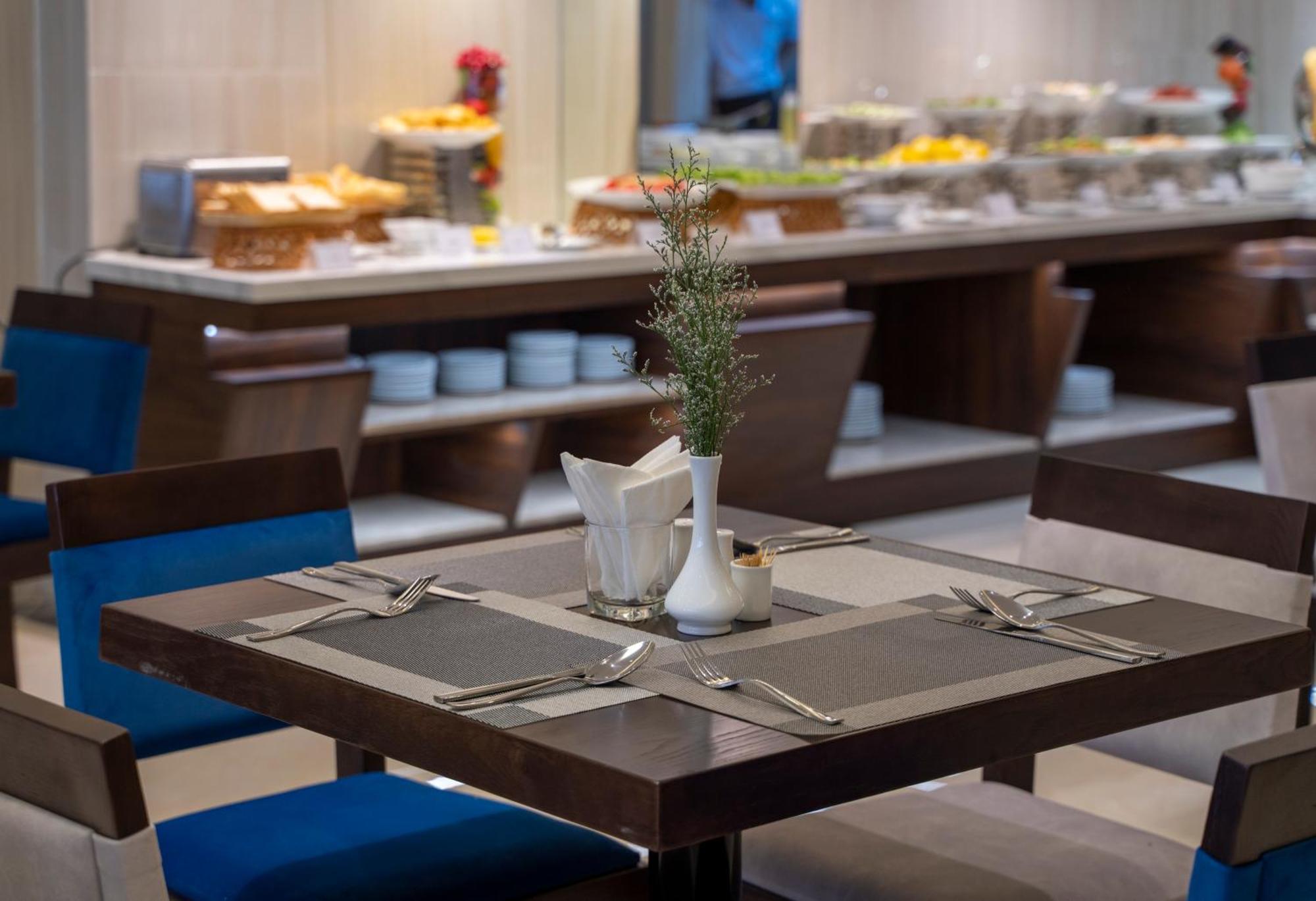 Ruby Star Da Nang Hotel Екстериор снимка